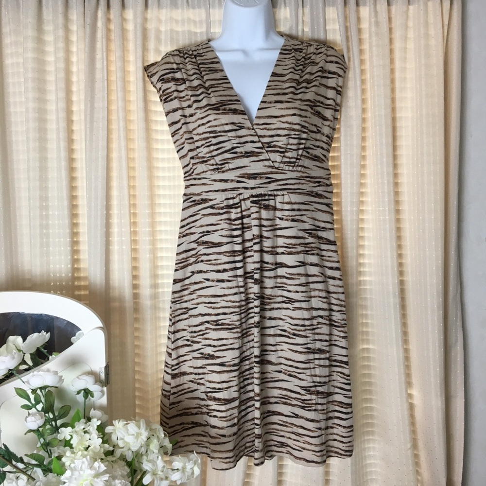 Loft | V-neck Midi Summer Dress Size XS